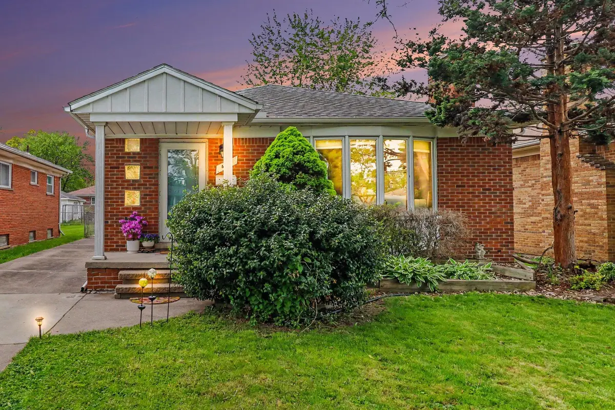 4114 Mckinley Street, Dearborn Heights, MI 48125 - #1