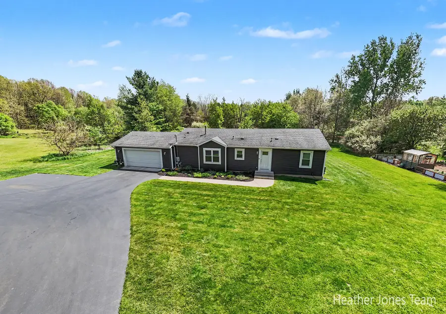 9887 Baker Road, Greenville, MI 48838 - #2