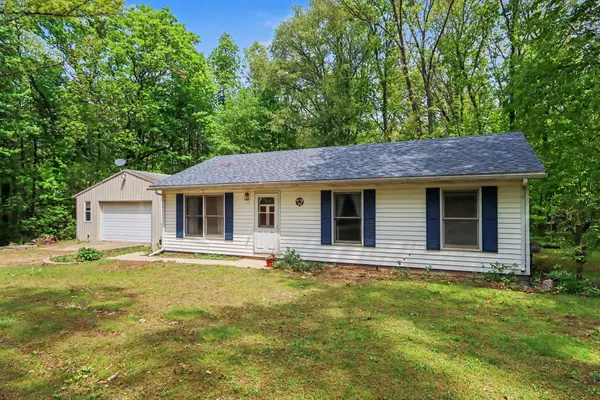 11750 Lewis Road, Plainwell, MI 49080