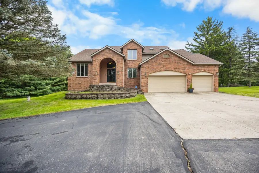 6140 Saline Ann Arbor Road, Saline, MI 48176 - #2