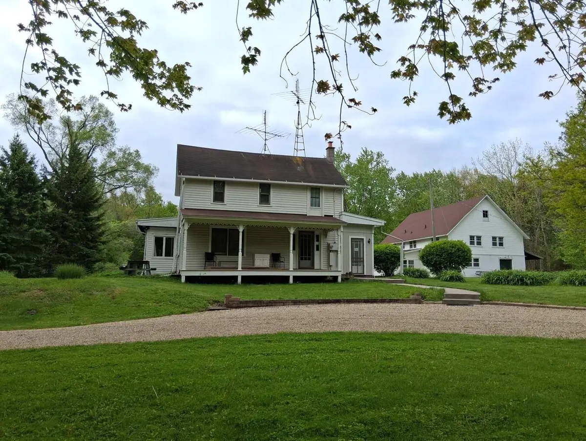 3150-3160 W Defay Road, Stevensville, MI 49127 - #1