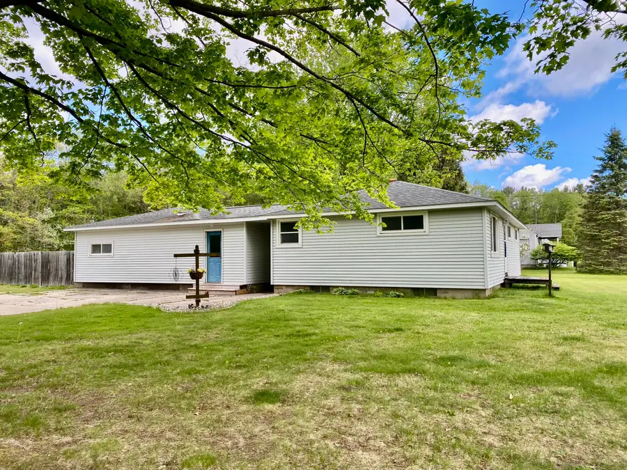 8615 Indian Bay Road, Montague, MI 49437 - #2