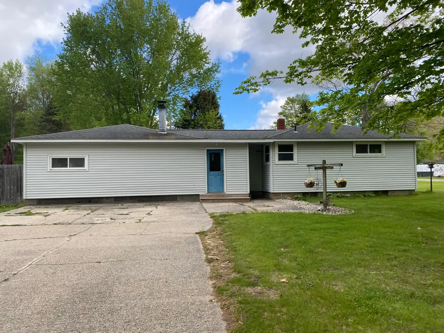 8615 Indian Bay Road, Montague, MI 49437 - #3