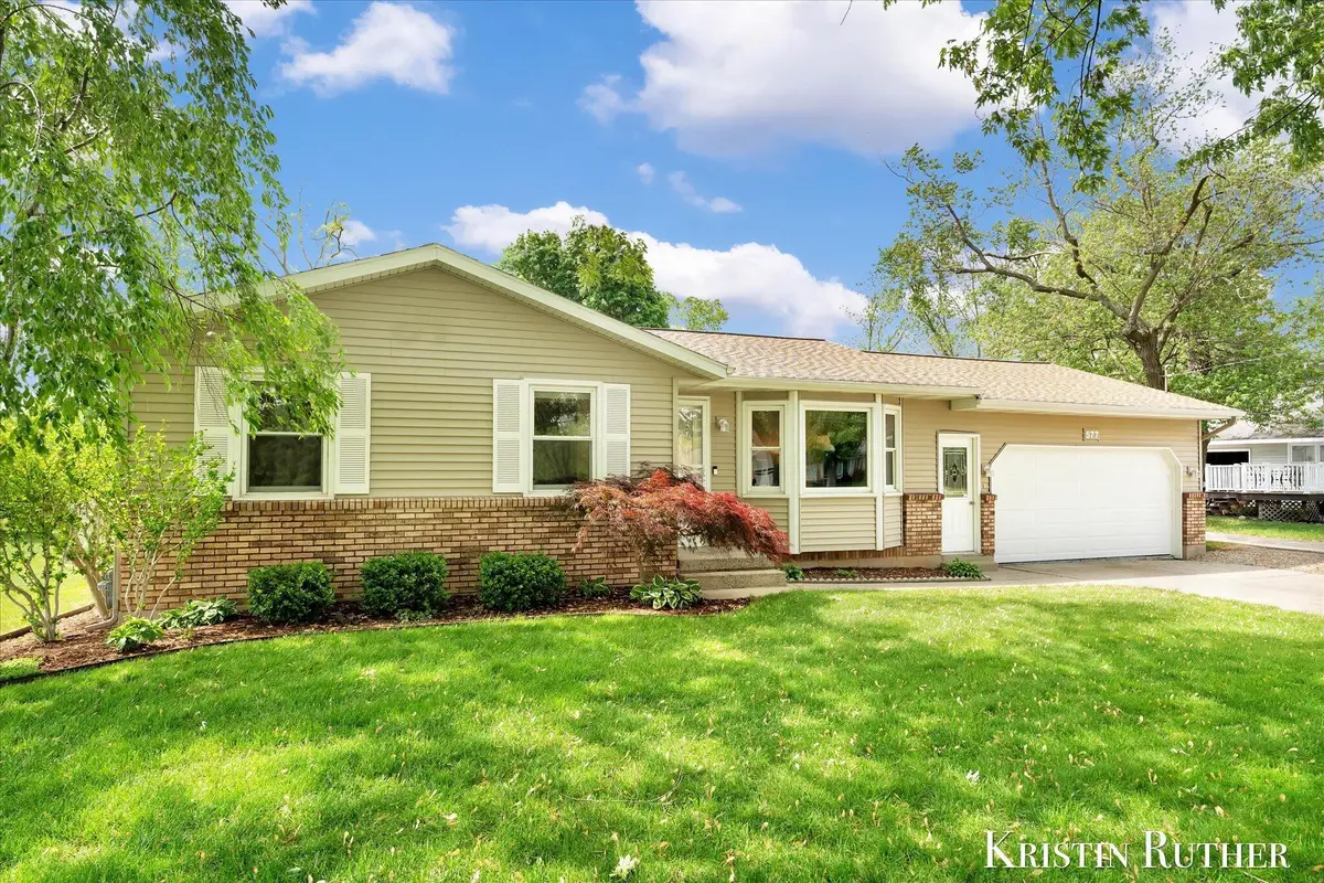 577 Port Sheldon Street Sw, Grandville, MI 49418 - #1