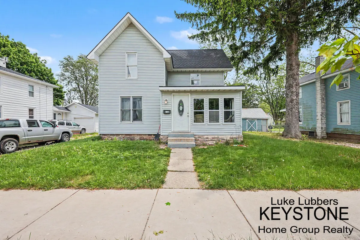 1312 Pearl Street, Lake Odessa, MI 48849 - #1