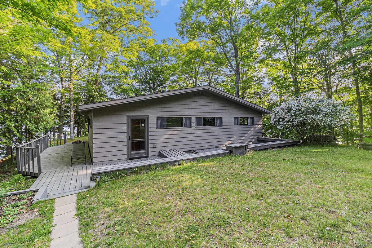 6253 Loggers Lane, Ludington, MI 49431 - #1