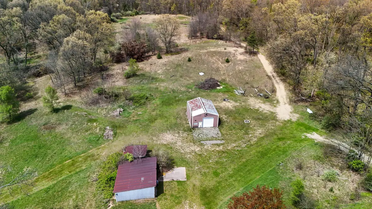 20475 Hubbard Road, Battle Creek, MI 49017 - #1