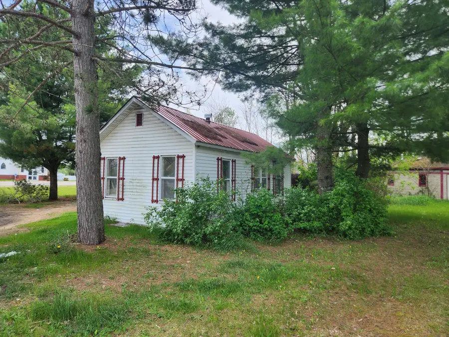 575 Eighth Street, Baldwin, MI 49304 - #2