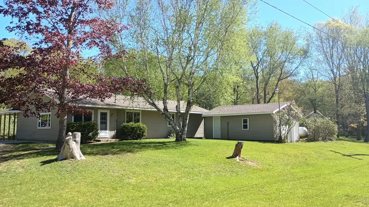 6816 W Victory Drive, Ludington, MI 49431 - #1
