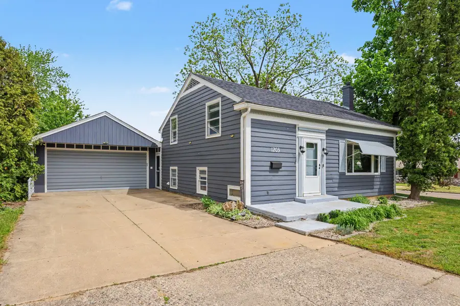 1203 N Boltwood Street, Hastings, MI 49058 - #2