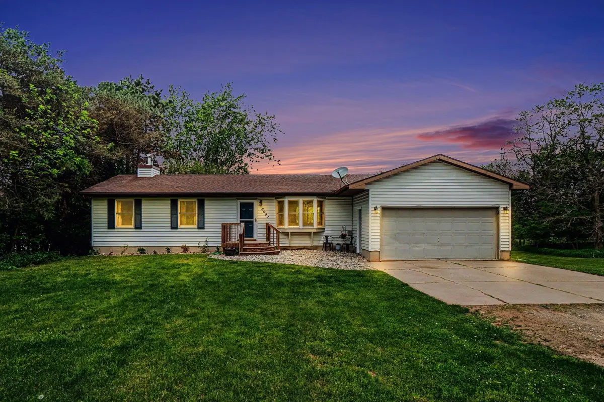 2697 E Clinton Trail, Charlotte, MI 48813 - #1