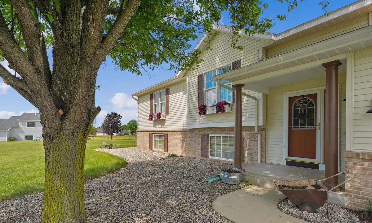 1180 Oxbow Drive, Middleville, MI 49333 - #1
