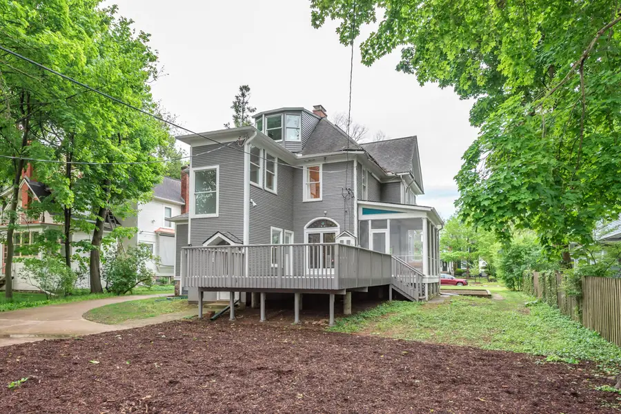 916 Olivia Avenue, Ann Arbor, MI 48104 - #3