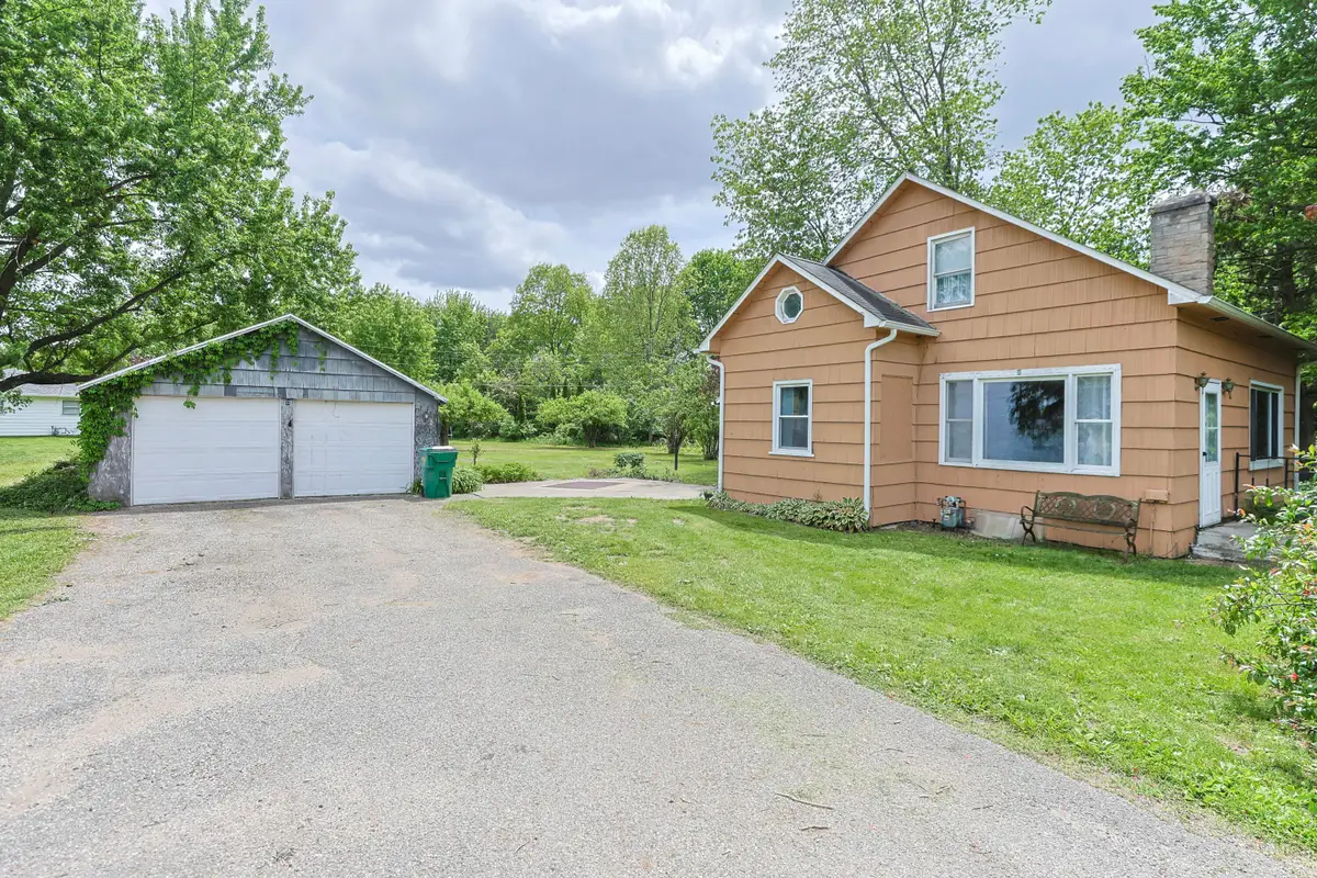 67013 M 62, Edwardsburg, MI 49112 - #1