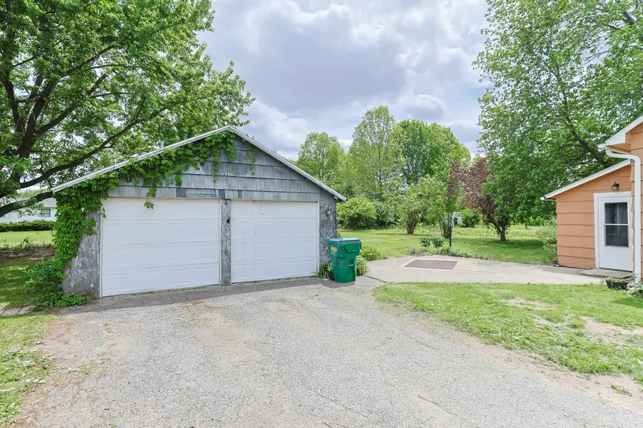67013 M 62, Edwardsburg, MI 49112 - #3