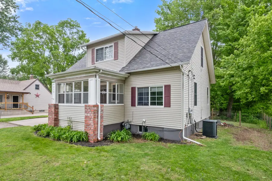 715 3 Mile Road Ne, Grand Rapids, MI 49505 - #3