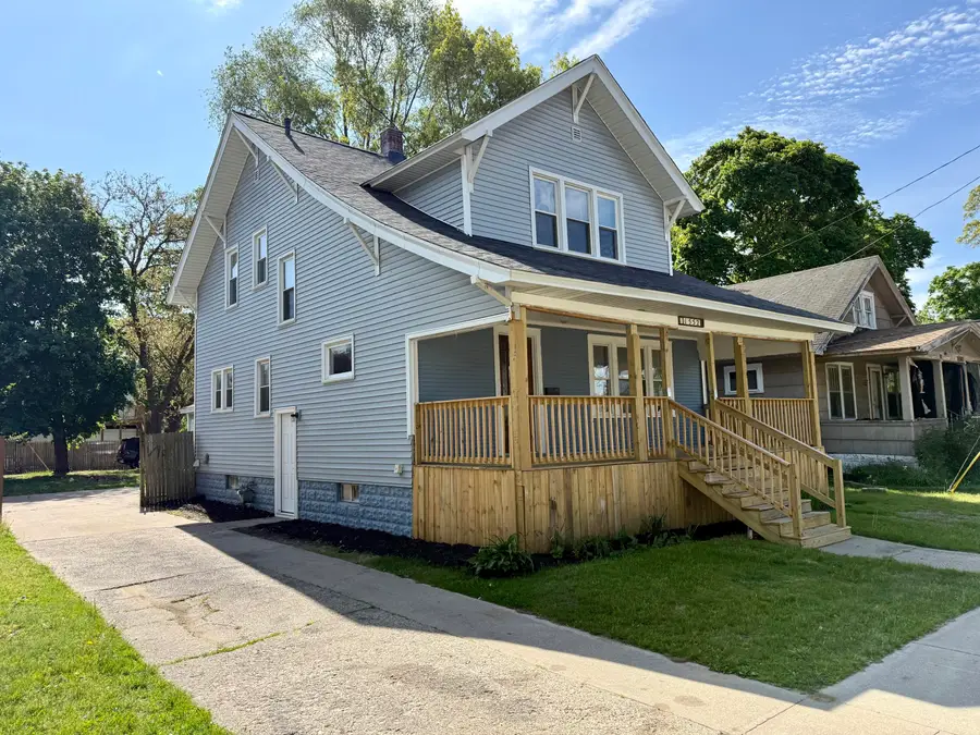 1552 Hoyt Street, Muskegon, MI 49442 - #2