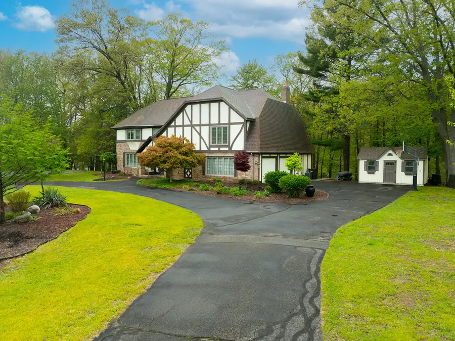 4083 Braeburn Drive, Muskegon, MI 49441 - #2