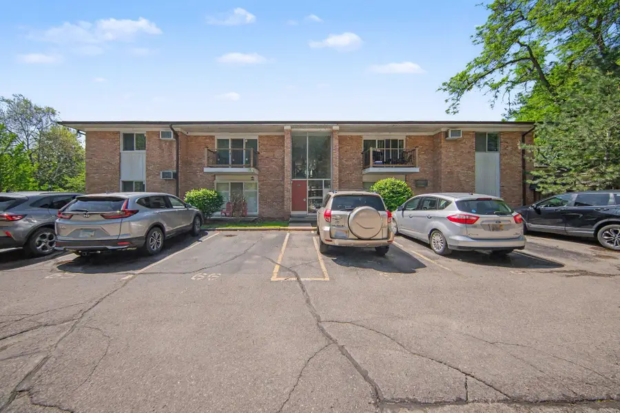 1261 Island Drive #201, Ann Arbor, MI 48105 - #2