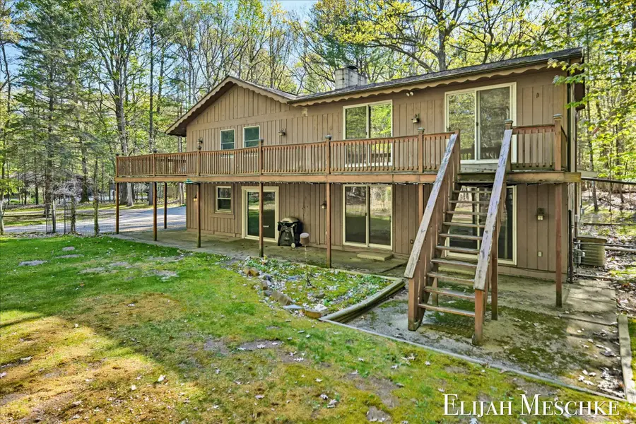 1160 Scenic Drive, Muskegon, MI 49445 - #2