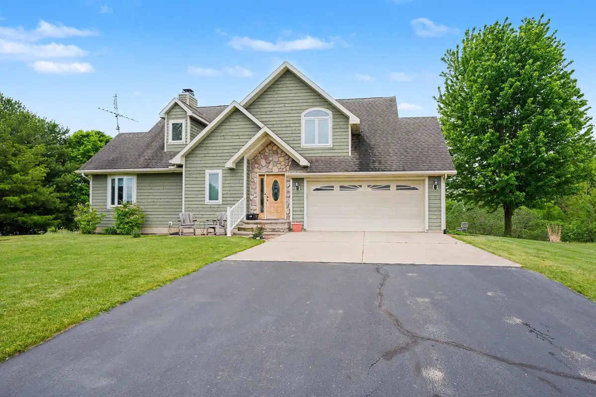 1908 Kaiser Road, Galien, MI 49113 - #1