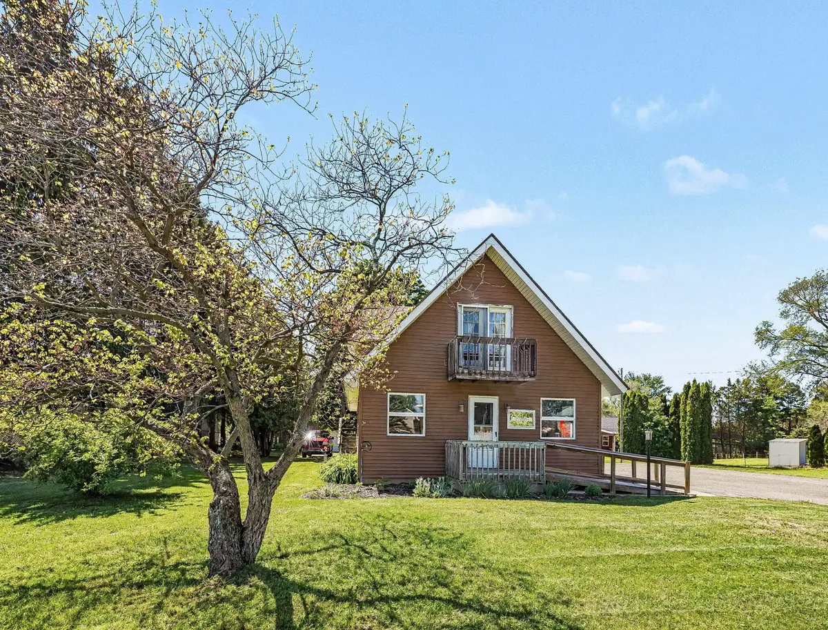 13434 M 40, Gobles, MI 49055 - #1
