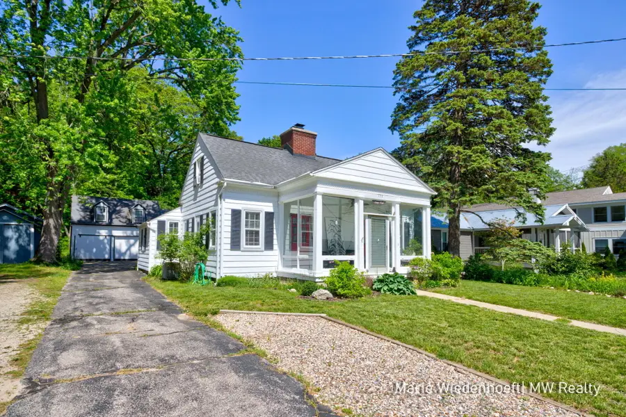 722 Lake Street, Saugatuck, MI 49453 - #2