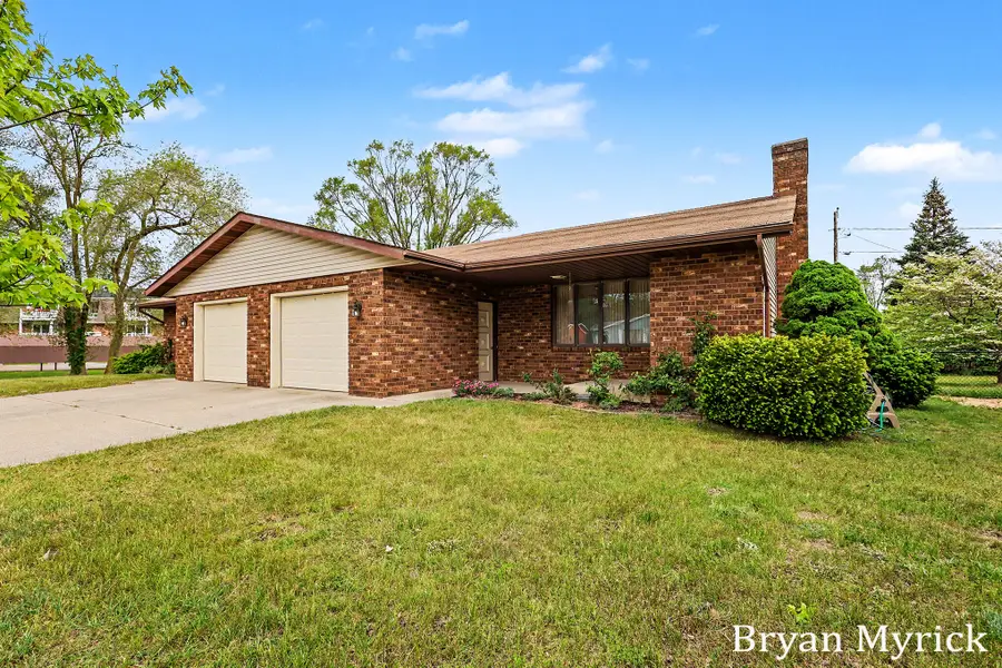 475-477 W 30th Street, Holland, MI 49423 - #3