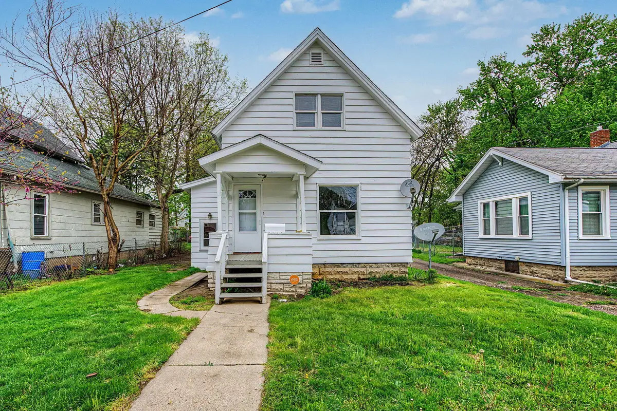 160 Goguac Street W, Battle Creek, MI 49015 - #1