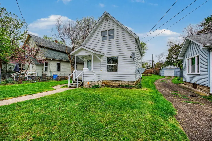 160 Goguac Street W, Battle Creek, MI 49015 - #3