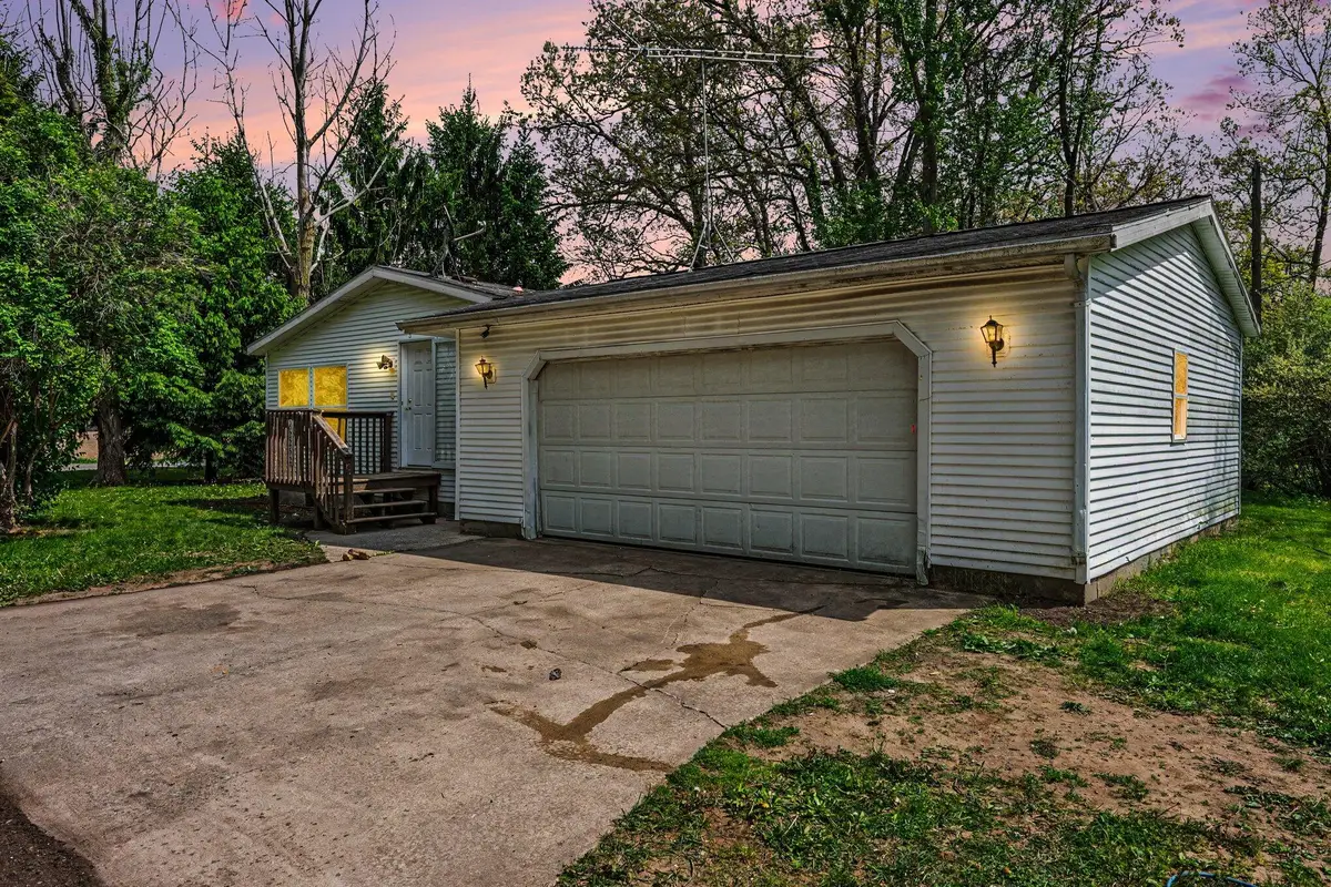 62252 Shaffer Road, Constantine, MI 49042 - #1
