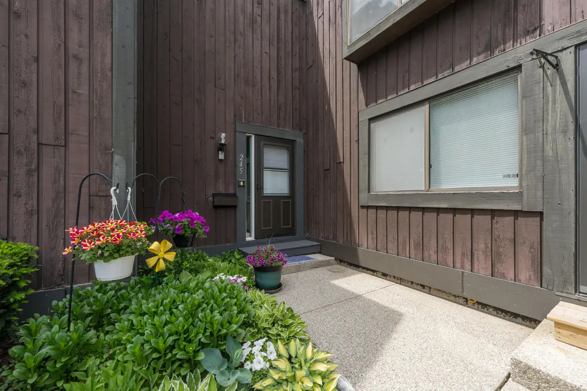 245 Ballantrae Court, Kalamazoo, MI 49006 - #1