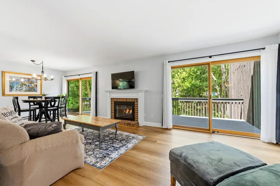 245 Ballantrae Court, Kalamazoo, MI 49006 - #3