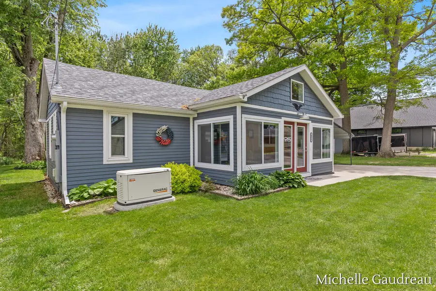 621 Eagle Point Road, Lake Odessa, MI 48849 - #3