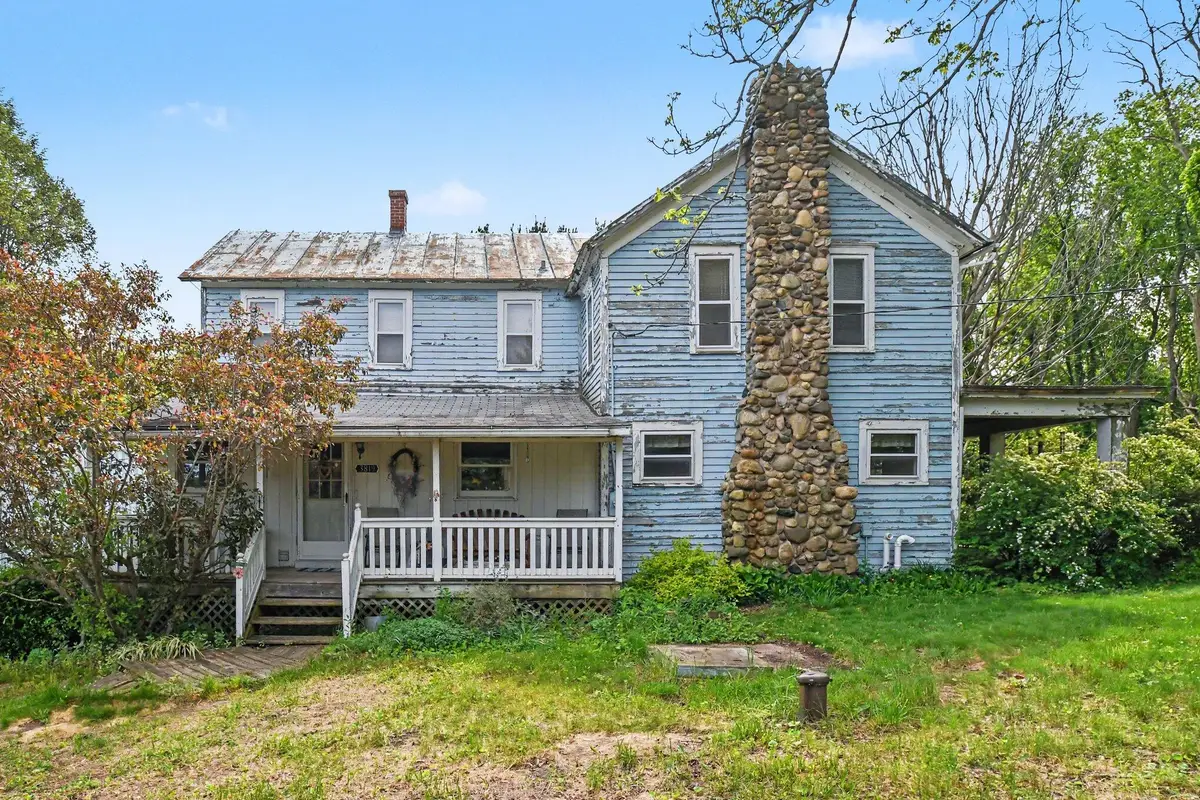 3819 E Bundy Road, Coloma, MI 49038 - #1
