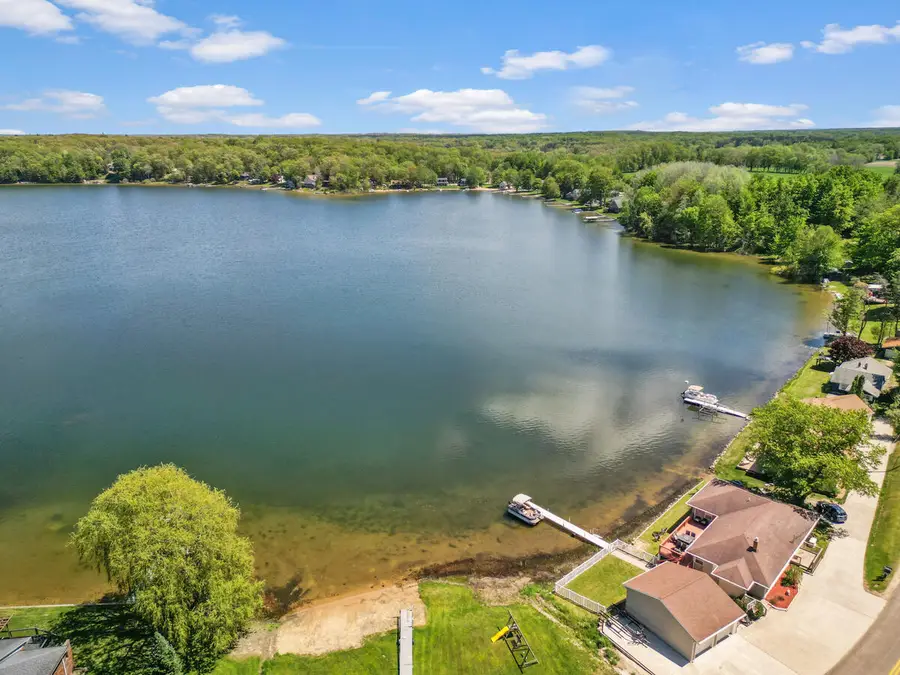 2772 S Wisner Avenue, Fremont, MI 49412 - #3