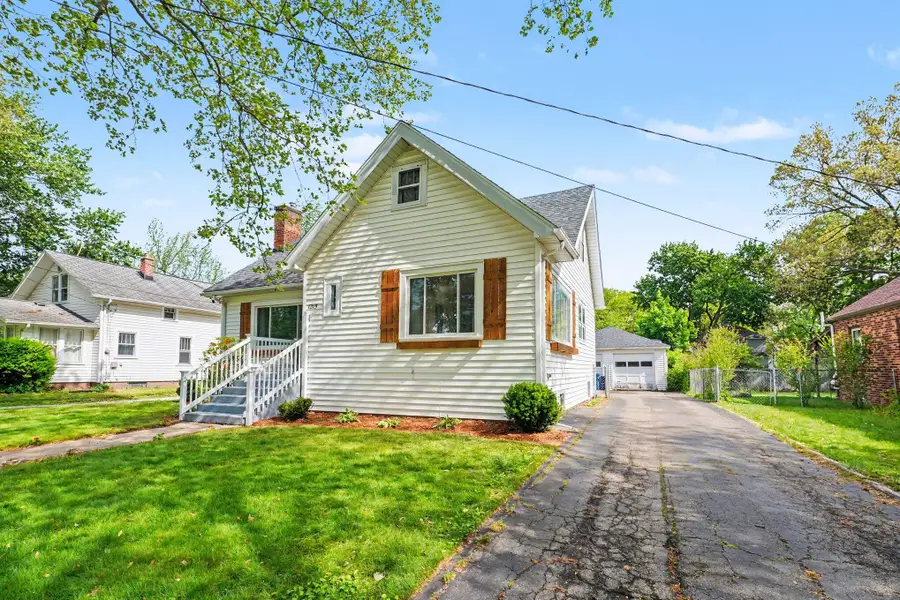 1215 Cambridge Drive, Kalamazoo, MI 49001 - #3