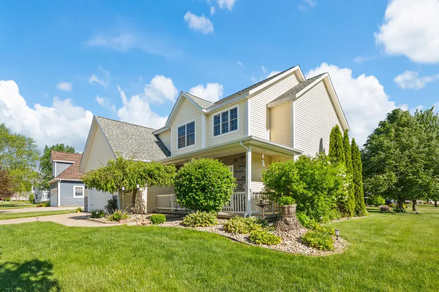 2106 Halsted Drive, Stevensville, MI 49127 - #3