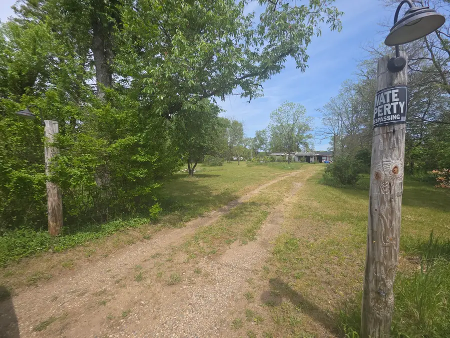 387 18th Street, Otsego, MI 49078 - #2