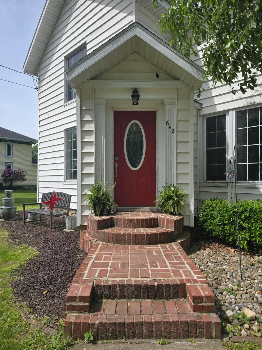 642 Maple Street, Colon, MI 49040 - #2