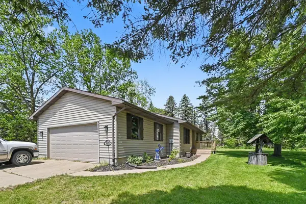 1691 N Michigan Road, Eaton Rapids, MI 48827