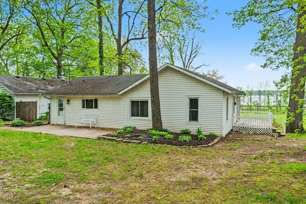 6550 E T U Avenue, Vicksburg, MI 49097