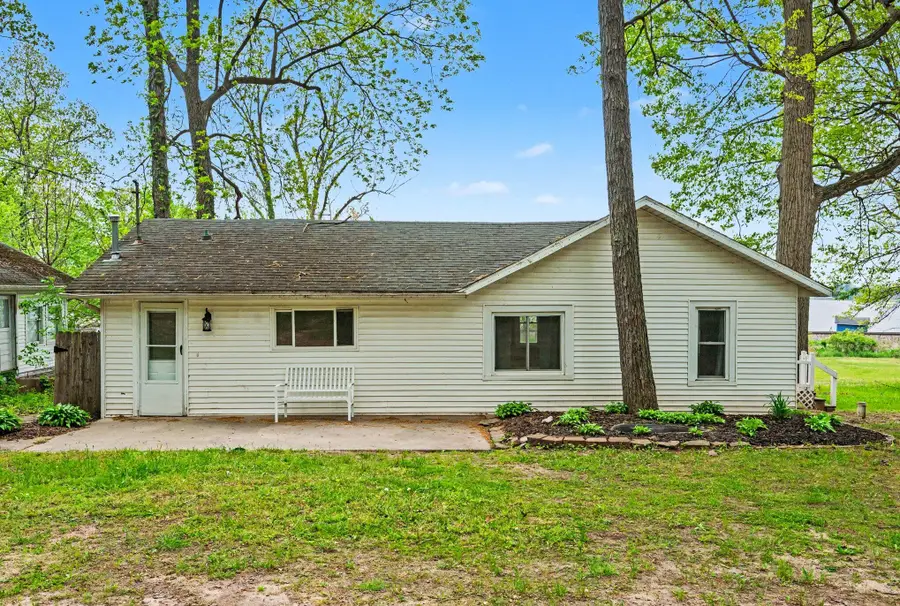 6550 E T U Avenue, Vicksburg, MI 49097 - #2