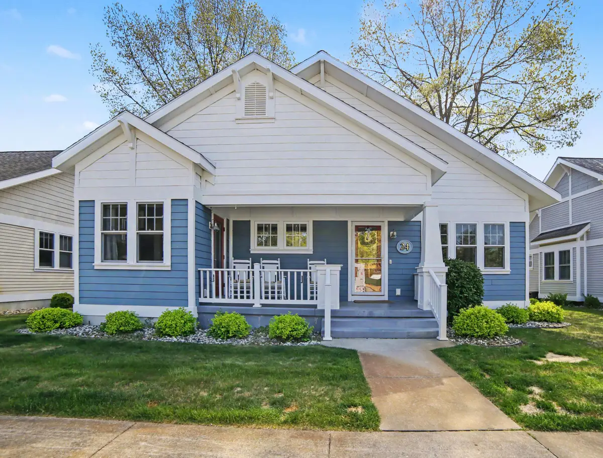 24 Kenneth Street, Pentwater, MI 49449 - #1