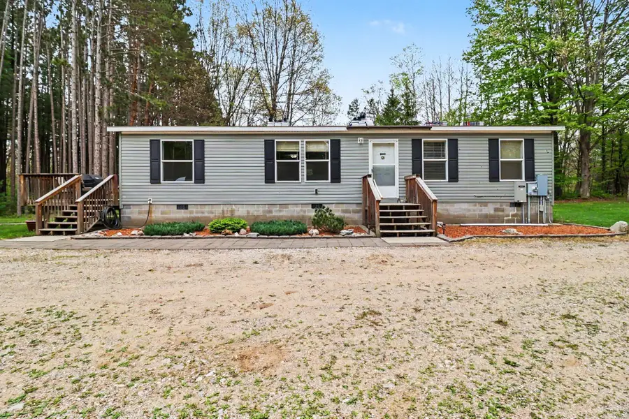 9054 E Ruth Drive, Branch, MI 49402 - #2