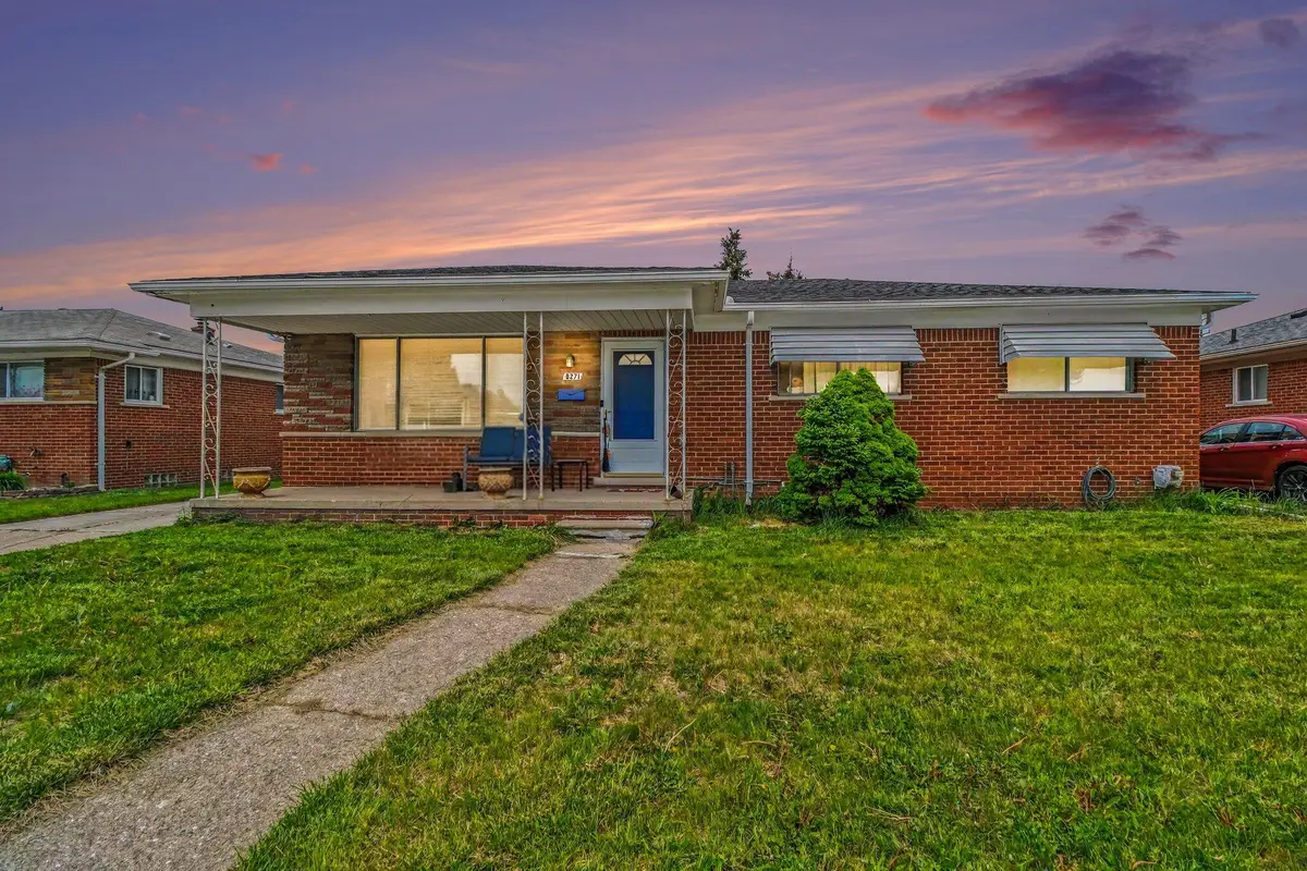 8271 Stanley Drive, Warren, MI 48093 - #1