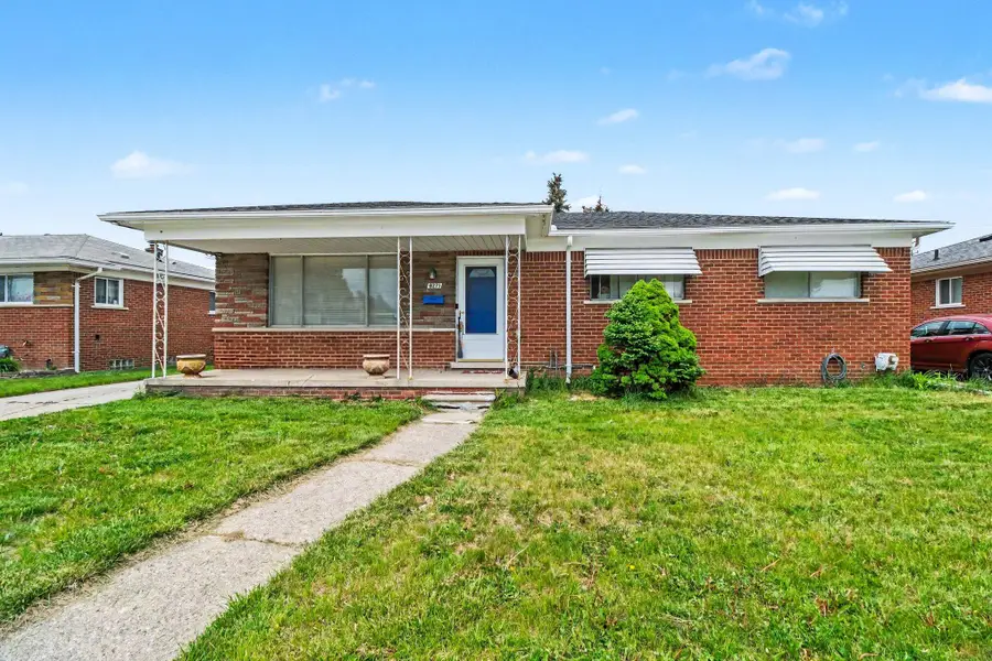 8271 Stanley Drive, Warren, MI 48093 - #2
