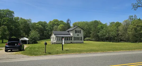 6497 Alaska Avenue Se, Alto, MI 49302