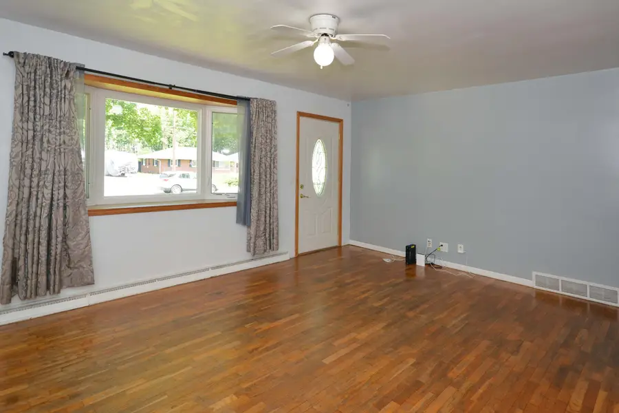 5830 Leon, Scotts, MI 49088 - #2