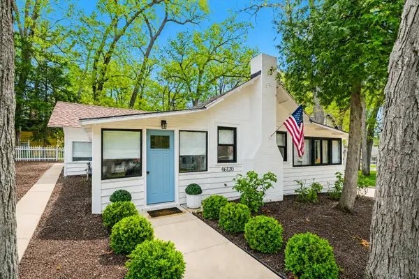 46120 Royal Avenue, New Buffalo, MI 49117